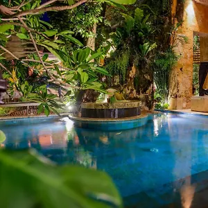 https://casa-santiago-botero-lux-by-seratta.cartagena-hotels.org